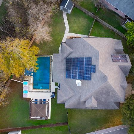 Stunning Family Home With Pool & Hot Tub - Sleeps 17 Pflugerville Eksteriør bilde